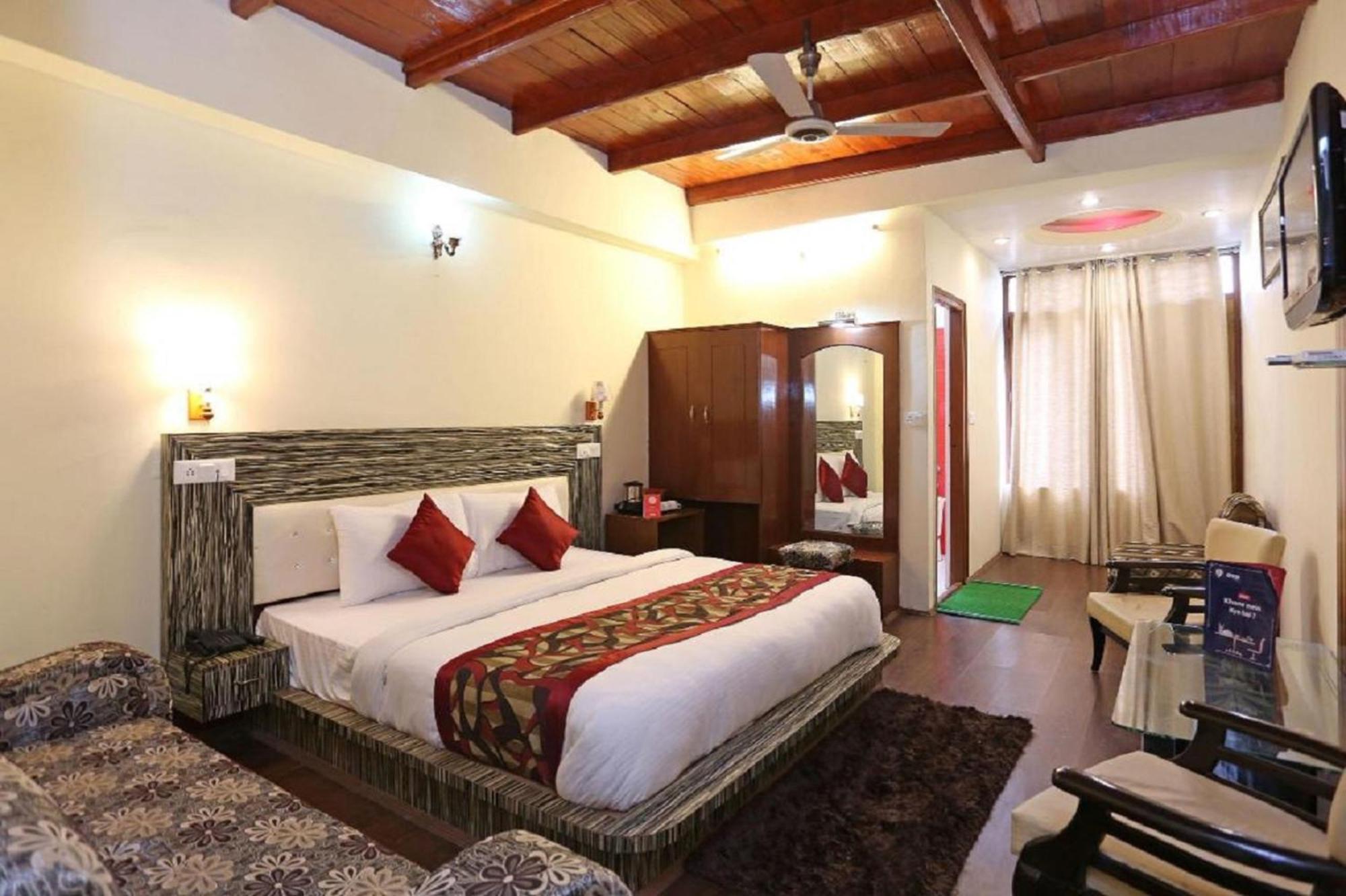 Goroomgo Moon Nainital Near Naini Lake - Parking & Lift Facilities -Hygiene And Spacious Room - Best Seller エクステリア 写真