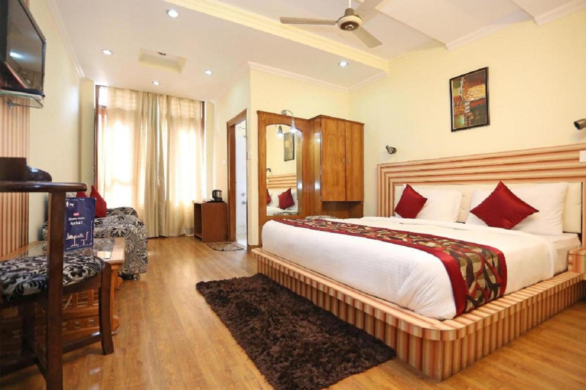 Goroomgo Moon Nainital Near Naini Lake - Parking & Lift Facilities -Hygiene And Spacious Room - Best Seller エクステリア 写真